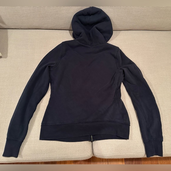 Hollister Women's Black Hoodie - Picture 12 of 16
